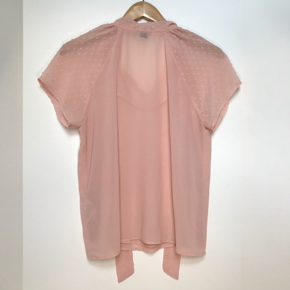Forever 21 M Light Pink Short Sleeve With Tie - Picture 3 of 4